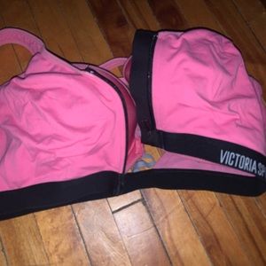 3/30 Victoria’s Secret sports bra